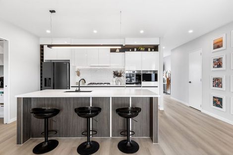 Photo of property in 202 Matua Road, Kumeu, 0810