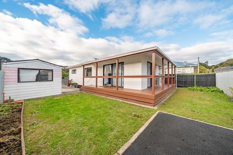 Photo of property in 69 Hyde Street, Wainuiomata, Lower Hutt, 5014