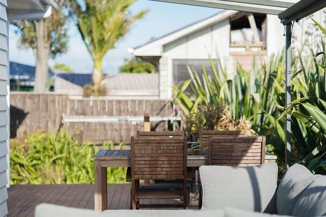 Photo of property in 9b Awatea Avenue, Paraparaumu, 5032