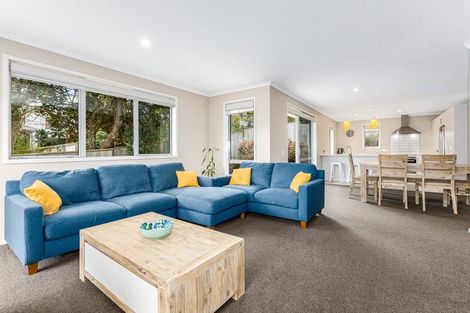 Photo of property in 7 Grapnel Lane, Whitby, Porirua, 5024