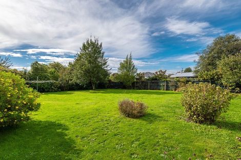 Photo of property in 65 Rhodes Street, Waimate, 7924
