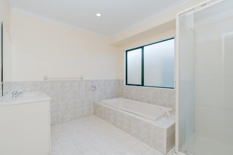 Photo of property in 68 Radiata Street, Fairview Downs, Hamilton, 3214