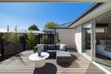 Photo of property in 8b Wychwood Crescent, Bishopdale, Christchurch, 8053