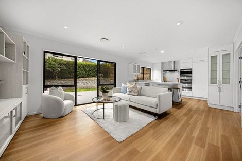 Photo of property in 79 Westerham Drive, Dannemora, Auckland, 2016