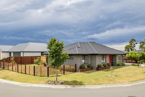 Photo of property in 14 Tara Crescent, Woodend, 7610