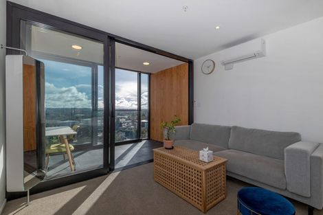 Photo of property in 1 Buscomb Avenue, Henderson, Auckland, 0610