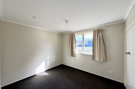 Photo of property in 4 Parkland Crescent, Terrace End, Palmerston North, 4410