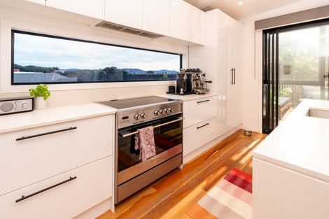 Photo of property in 13 Elphinstone Avenue, Strathmore Park, Wellington, 6022