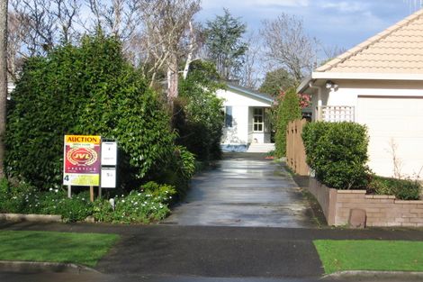 Photo of property in 5a Chilton Grove, Hokowhitu, Palmerston North, 4410