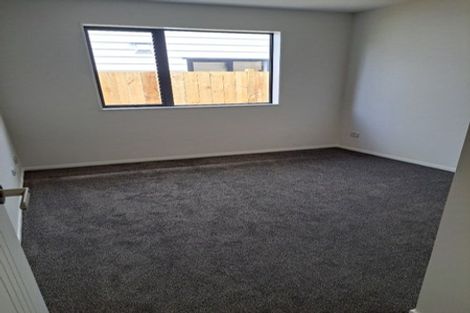 Photo of property in 20 Rorotu Avenue, Karaka, 2113