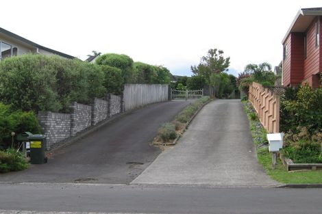 Photo of property in 33 Deanna Drive, West Harbour, Auckland, 0618
