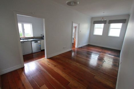 Photo of property in 8 Goring Street, Thorndon, Wellington, 6011