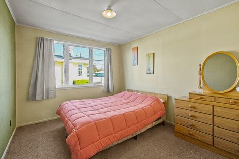 Photo of property in 6 Rata Street, Upper Vogeltown, New Plymouth, 4310