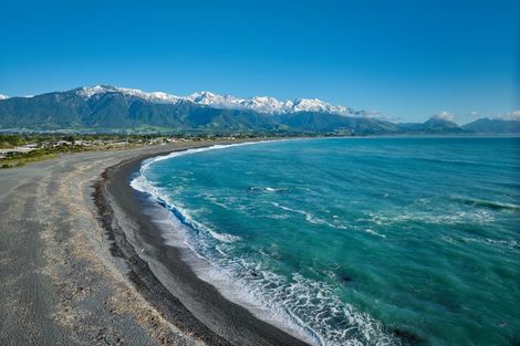 Photo of property in 12 Deal Street, Kaikoura, 7300