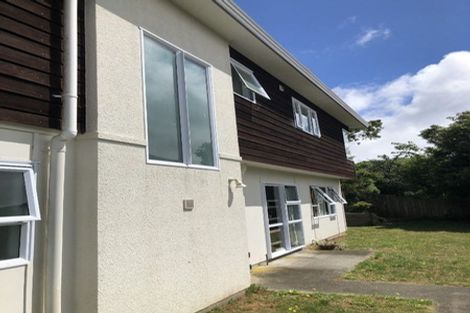 Photo of property in 8 Aintree Grove, Churton Park, Wellington, 6037