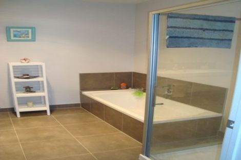 Photo of property in 82 Isabella Drive, Pukekohe, 2120