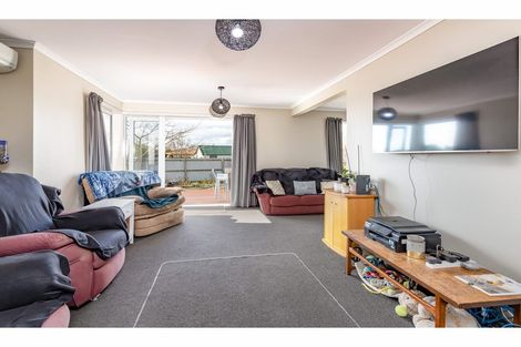 Photo of property in 135 Ohoka Road, Kaiapoi, 7630