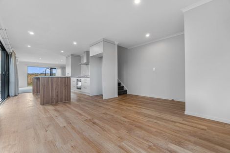 Photo of property in 27 Kakariki Lane, Rototuna North, 3210