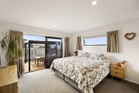 Photo of property in 29 Weka Street, Mangawhai, 0505