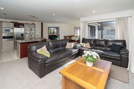 Photo of property in 13 Portobello Way, Huntington, Hamilton, 3210