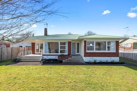 Photo of property in 42 Claremont Avenue, Chartwell, Hamilton, 3210