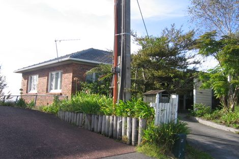 Photo of property in 3207/205 Glenfield Road, Hillcrest, Auckland, 0627
