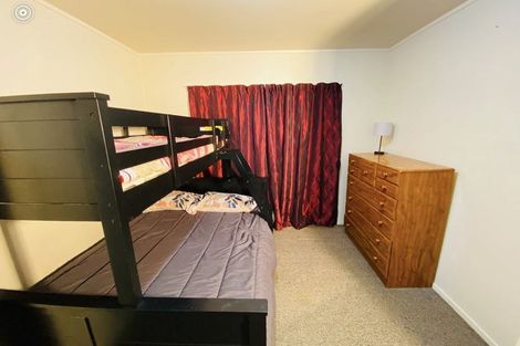 Photo of property in 2/9 George Street, Mangere East, Auckland, 2024