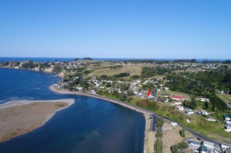 Photo of property in 19 Te Awhe Road, Maketu, 3189