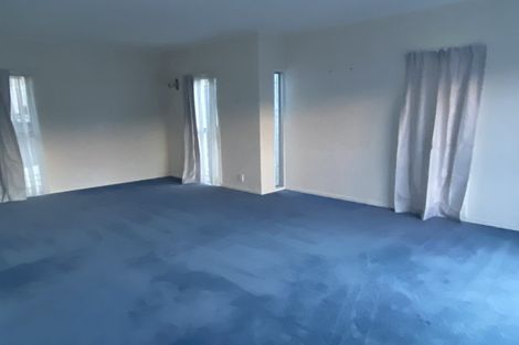 Photo of property in 1/22 Prestige Place, Castor Bay, Auckland, 0620