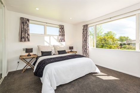 Photo of property in 56 Greendale Avenue, Avonhead, Christchurch, 8042