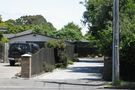 Photo of property in 5 Farndale Place, Avonhead, Christchurch, 8042