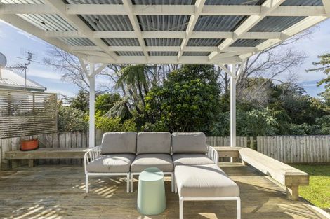 Photo of property in 56a Woodleigh Street, Frankleigh Park, New Plymouth, 4310