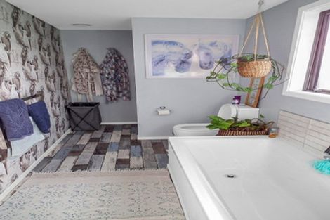 Photo of property in 1/102 Beach Road, Awamoa, Oamaru, 9495