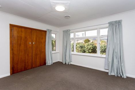 Photo of property in 190 Cashmere Road, Hoon Hay, Christchurch, 8025