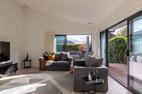 Photo of property in 5 Bannister Street, Jacks Point, Queenstown, 9371