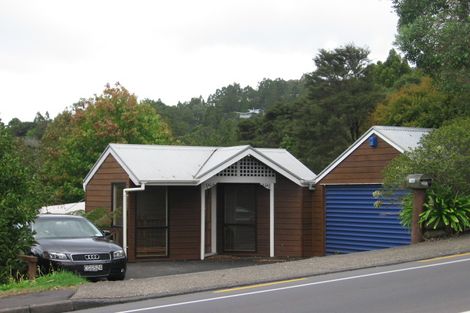 Photo of property in 198 Godley Road, Titirangi, Auckland, 0604