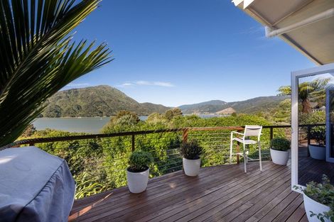 Photo of property in 83 Moenui Road, Havelock, Picton, 7281