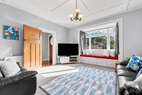 Photo of property in 14 Trafalgar Street, Waiwhetu, Lower Hutt, 5010