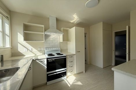 Photo of property in 14 Broadbent Street, Riccarton, Christchurch, 8041