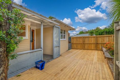 Photo of property in 155 Don Buck Road, Massey, Auckland, 0614