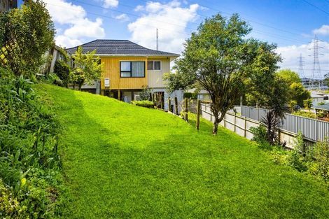 Photo of property in 323 Triangle Road, Massey, Auckland, 0614