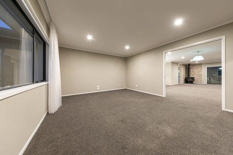 Photo of property in 5 Nancy Lane, Wanaka, 9305
