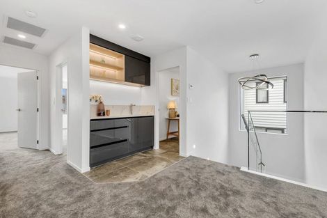 Photo of property in 6 Bendridge Street, Flat Bush, Auckland, 2019