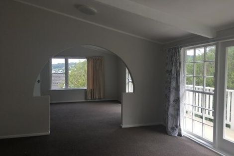 Photo of property in 77a Chamberlain Road, Karori, Wellington, 6012