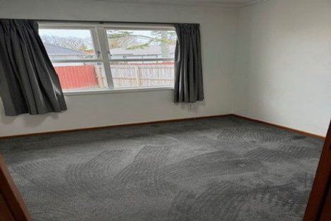 Photo of property in 20 Ocean View Road, Northcote, Auckland, 0627