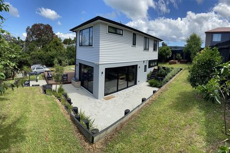Photo of property in 7 Margan Avenue, New Lynn, Auckland, 0600