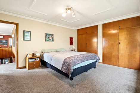 Photo of property in 15 Middleton Road, Kew, Dunedin, 9012