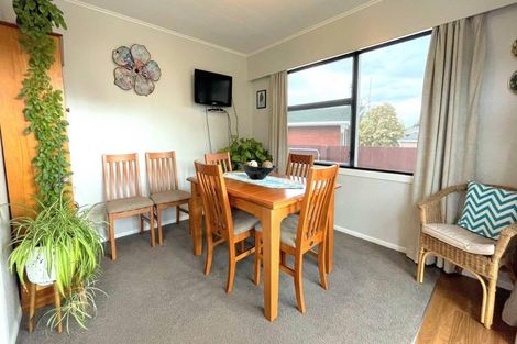 Photo of property in 2 Kotare Place, Tokoroa, 3420