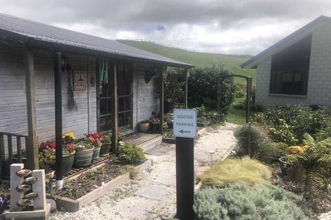 Photo of property in 2 Te Ara Karoiroa Road, 4374