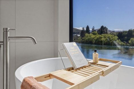 Photo of property in 11 William Rees Place, Kawarau Falls, Queenstown, 9300
